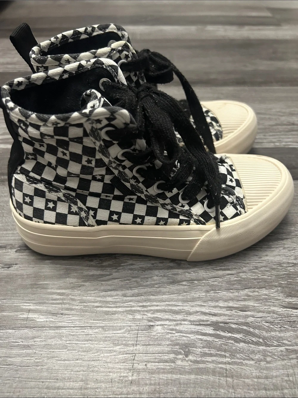 Zara Black & White Checkerboard High-Top Sneakers with Star Detail